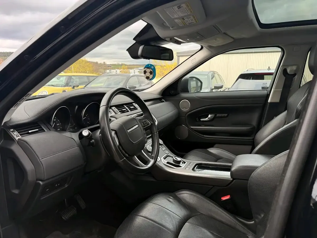 Gebraucht Land Rover Range Rover evoque 241 PS (177 kW) 2019 Schwarz SUV
