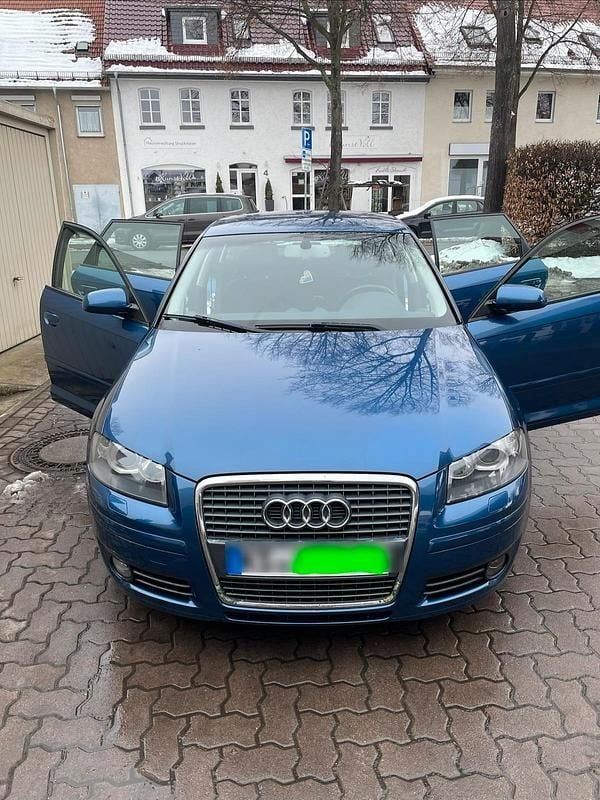 Blau Gebraucht 2005 Audi A3 Kleinwagen | 3.000 € (Guter Preis) - Bild 1/4