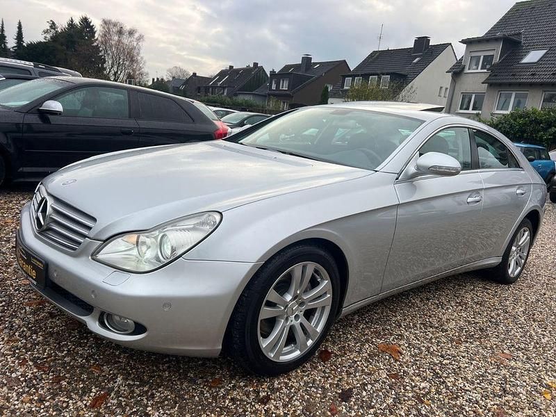 Silber Gebraucht 2006 Mercedes CLS350 Limousine | 9.499 € (Fairer Preis) - Bild 1/4
