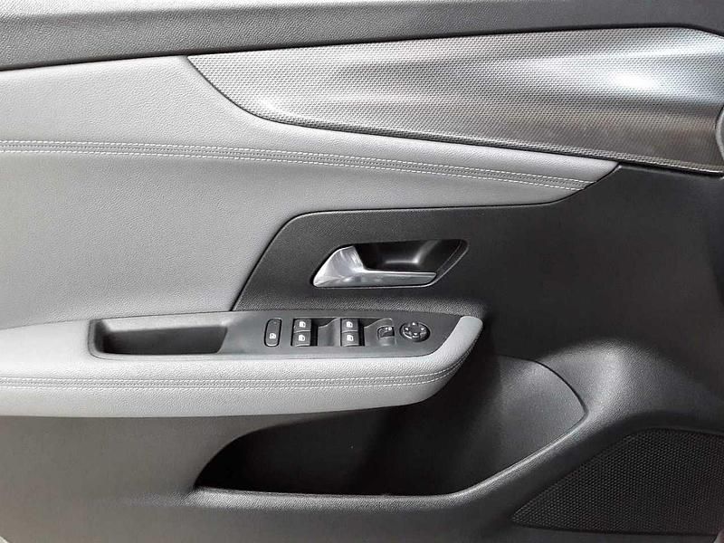 Gebraucht Opel Mokka-e Elegance 100 kW (136 PS) 2022 Quarz silber metallic SUV