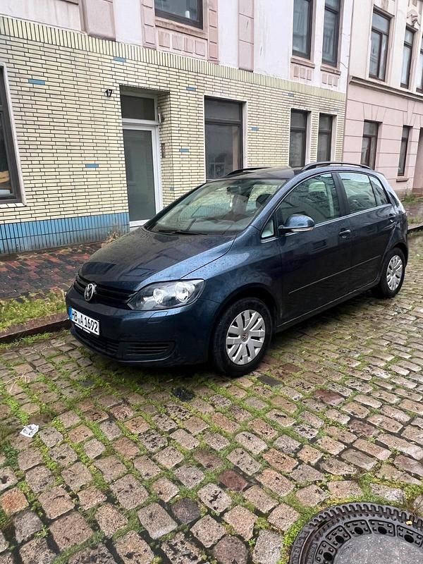 Blau Gebraucht 2010 VW Golf Plus Cross Van / Kleinbus | 6.000 € (Fairer Preis) - Bild 1/4
