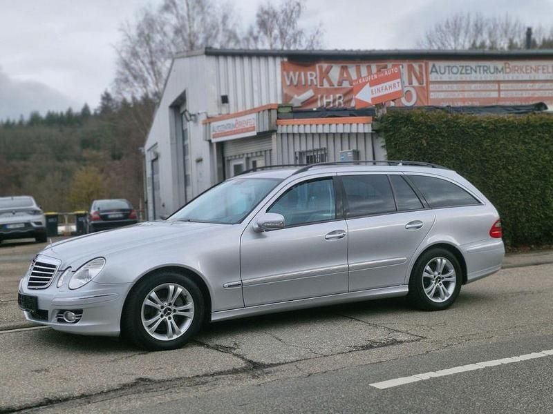 Gebraucht Mercedes E280 231 PS (169 kW) 2008 Silber Kombi