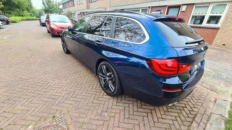 Gebraucht BMW 520 184 PS (135 kW) 2012 Blau Kombi