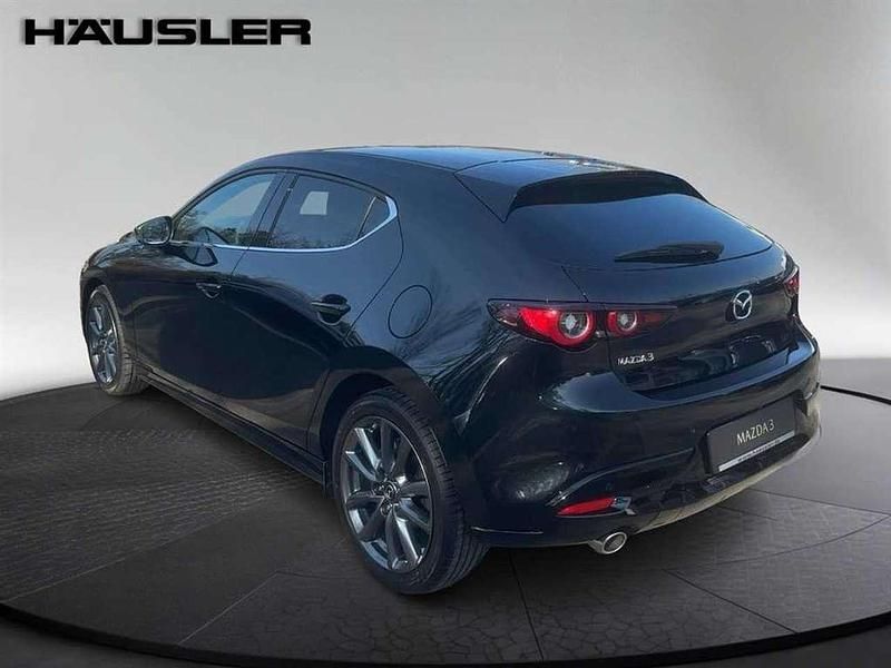 Neu Mazda 3 Exclusive-Line 140 PS (102 kW) 2025 Jet black Limousine