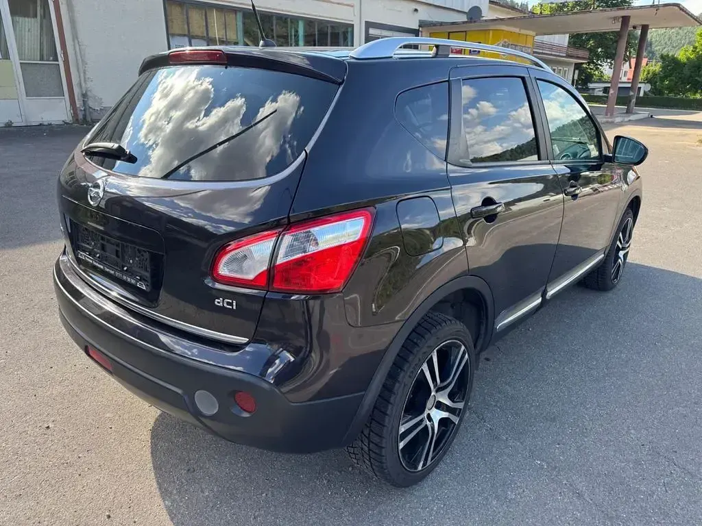 Gebraucht Nissan Qashqai I-Way 150 PS (110 kW) 2011 Braun SUV