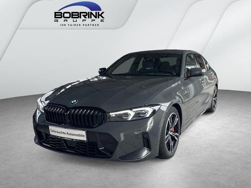 Grau Gebraucht 2022 BMW 330 M Sport Limousine | 40.880 € (Fairer Preis) - Bild 1/4