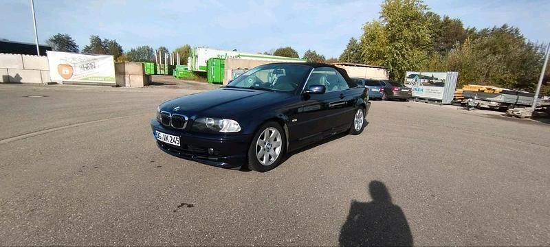 Blau Gebraucht 2001 BMW 320 Cabriolet Cabrio | 8.500 € (Fairer Preis) - Bild 1/4