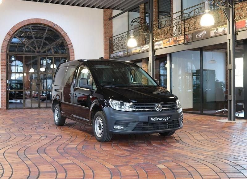 Schwarz Gebraucht 2018 VW Caddy Maxi Van / Kleinbus | 14.990 € (Superpreis) - Bild 1/4