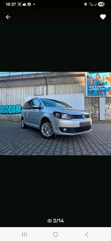 Gebraucht VW Touran 105 PS (77 kW) 2014 Silber Van / Kleinbus