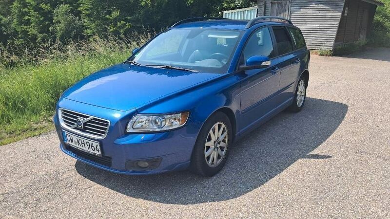 Blau Gebraucht 2007 Volvo V50 Kombi | 2.600 € (Superpreis) - Bild 1/4