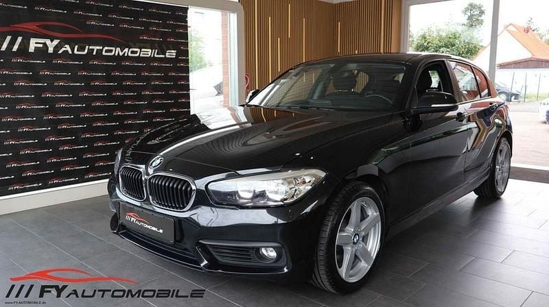 Schwarz Gebraucht 2016 BMW 118 Advantage Kleinwagen | 10.490 € (Guter Preis) - Bild 1/4