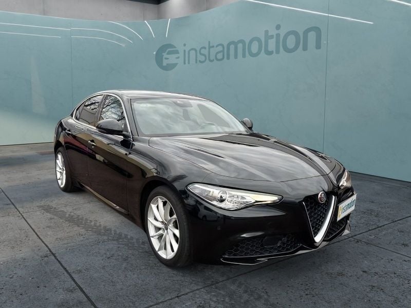 Gebraucht Alfa Romeo Giulia 200 PS (147 kW) 2020 Schwarz Limousine