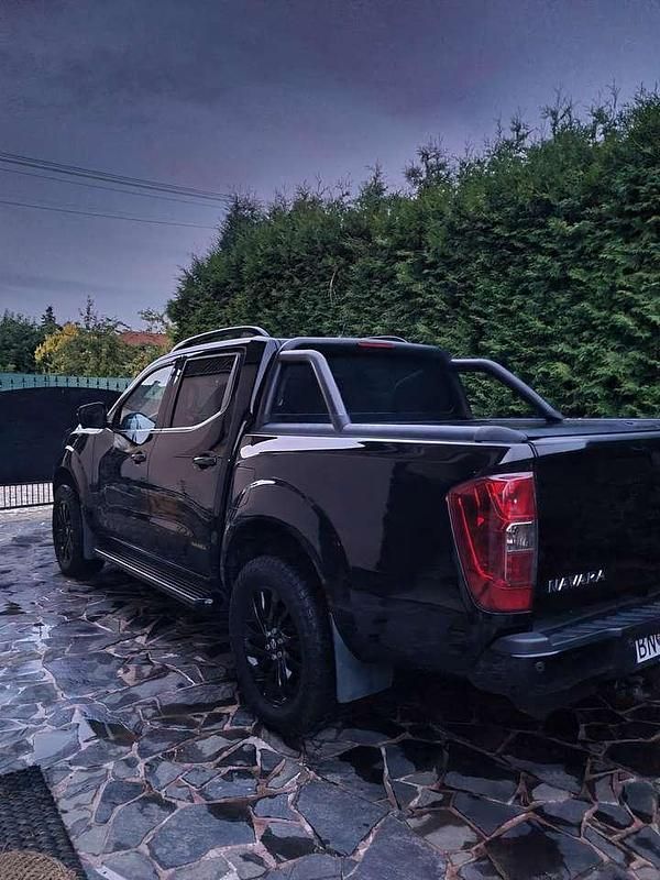 Gebraucht Nissan Navara N-Guard 190 PS (139 kW) 2019 Schwarz Abholung