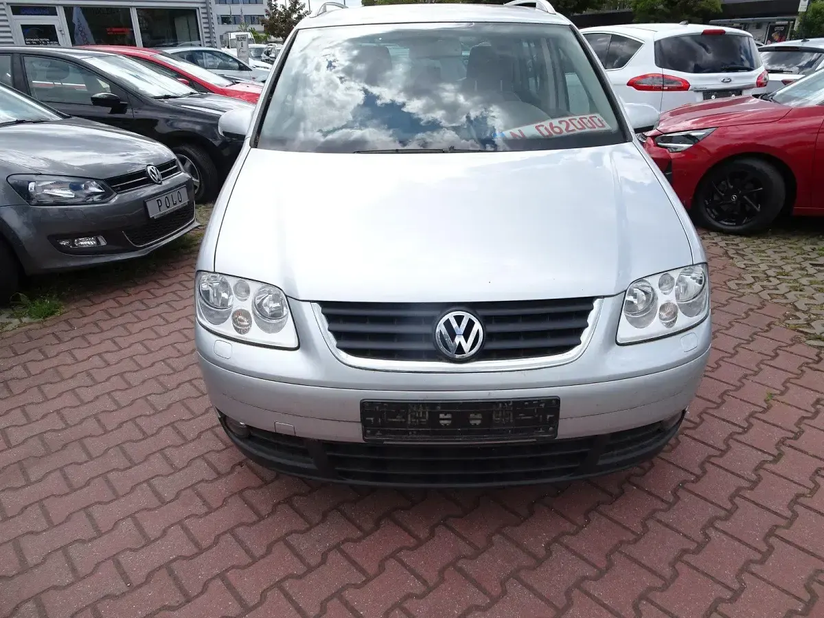 Gebraucht VW Touran 140 PS (102 kW) 2005 Van / Kleinbus