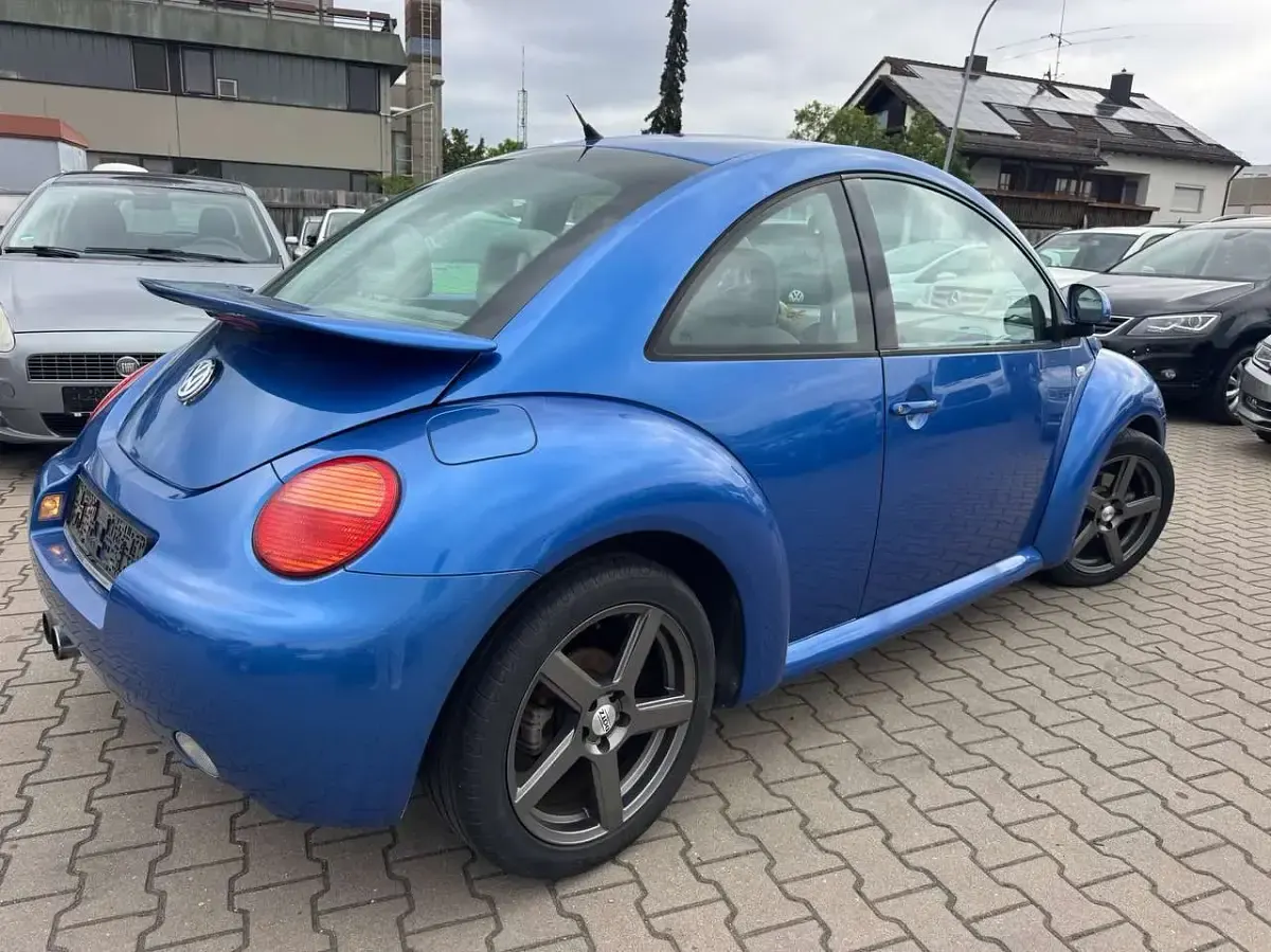 Gebraucht VW New Beetle 116 PS (85 kW) 1999 Technoblau perleffekt Kleinwagen