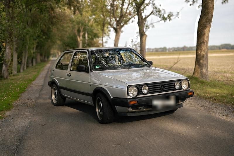 Gebraucht VW Golf II 90 PS (66 kW) 1990 Silber Kleinwagen
