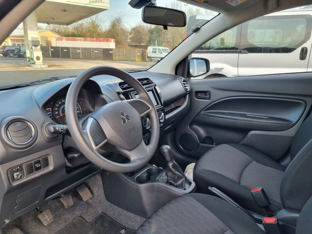 Gebraucht Mitsubishi Space Star Select 71 PS (52 kW) 2022 Grau Kleinwagen