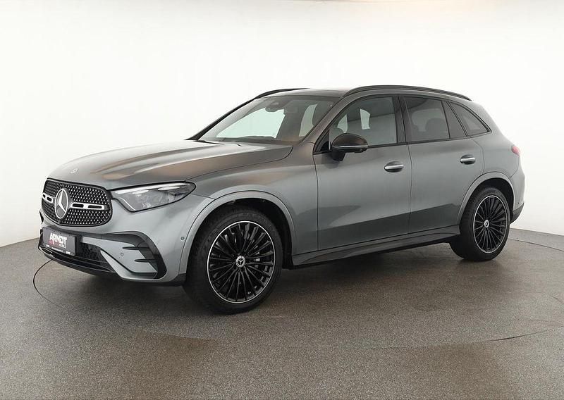 Gebraucht Mercedes GLC300 AMG Line Premium Plus 258 PS (189 kW) 2023 Grau SUV