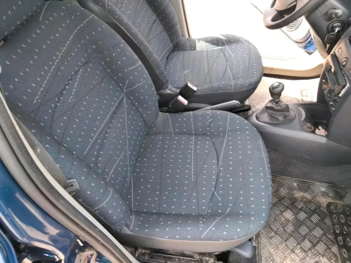 Gebraucht Renault Clio II 65 PS (47 kW) 2002 Kleinwagen