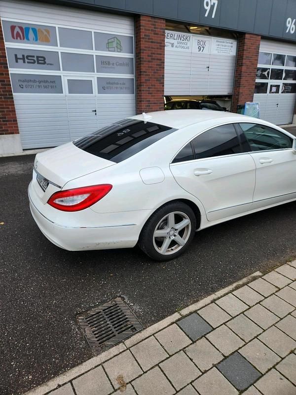 Gebraucht Mercedes CLS350 306 PS (225 kW) 2013 Weiß Limousine