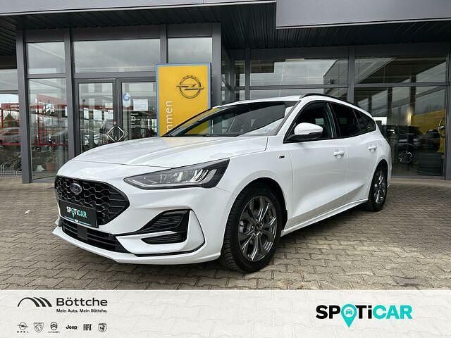 Gebraucht Ford Focus ST-Line 155 PS (114 kW) 2024 Weiß Kombi