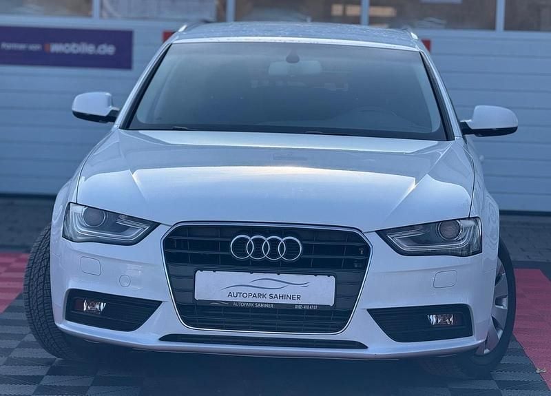 Gebraucht Audi A4 Ambition 143 PS (105 kW) 2013 Weiß Kombi