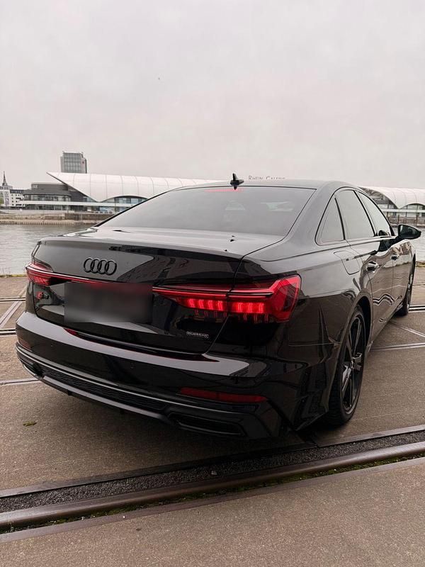 Gebraucht Audi A6 Sport 367 PS (269 kW) 2020 Schwarz Limousine