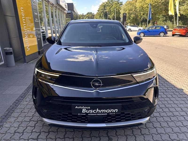Gebraucht Opel Mokka-e Elegance 100 kW (136 PS) 2022 Karbon schwarz metallic SUV
