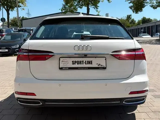 Gebraucht Audi A6 Sport 204 PS (150 kW) 2023 Weiß Limousine