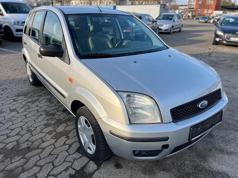 Silber Gebraucht 2004 Ford Fusion Kleinwagen | 1.999 € (Fairer Preis) - Bild 1/4