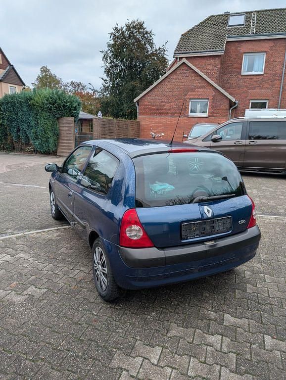 Gebraucht Renault Clio II Authentique 75 PS (55 kW) 2005 Blau Limousine