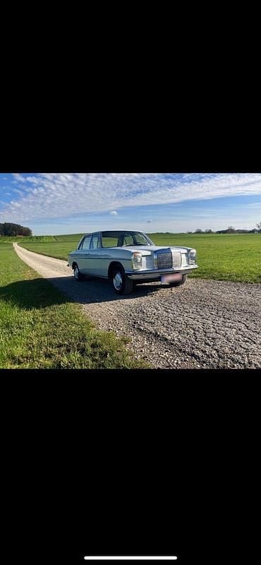 Gebraucht Mercedes 200/8 95 PS (69 kW) 1970 Weiß Limousine