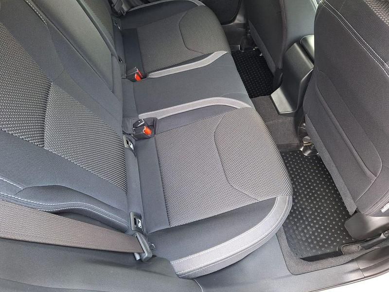 Gebraucht Subaru Impreza Trend 150 PS (110 kW) 2022 Weiss, schwarz foliert Limousine