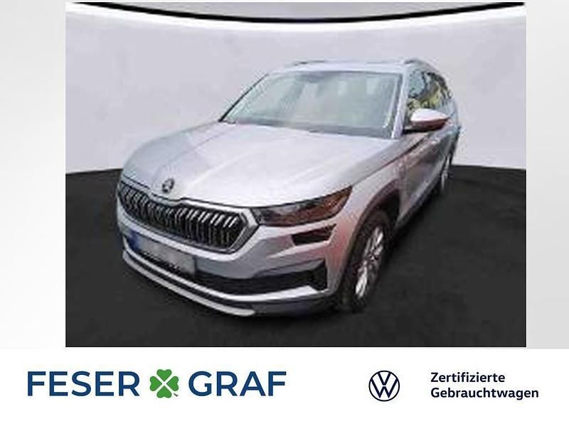 Brilliantsilber metallic Gebraucht 2022 Skoda Kodiaq Style SUV | 30.450 € (Fairer Preis) - Bild 1/2