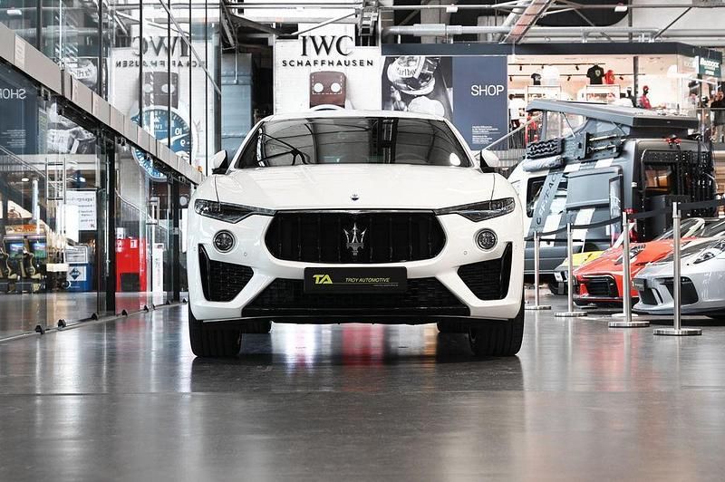 Gebraucht Maserati Levante 430 PS (316 kW) 2022 Weiß SUV