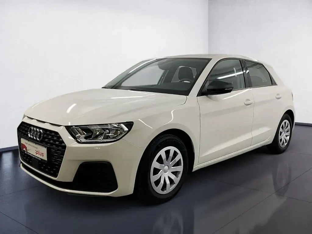 Gebraucht Audi A1 Sportback 95 PS (69 kW) 2023 Cortinaweiß Kleinwagen