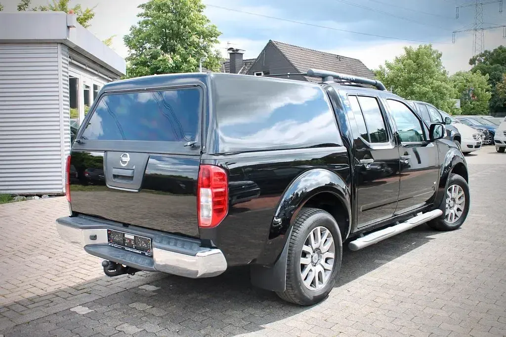 Gebraucht Nissan Navara 231 PS (169 kW) 2012 Schwarz Pickup