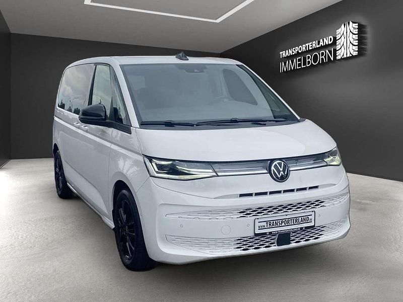 Gebraucht VW Multivan Life 150 PS (110 kW) 2023 Candyweiß Van