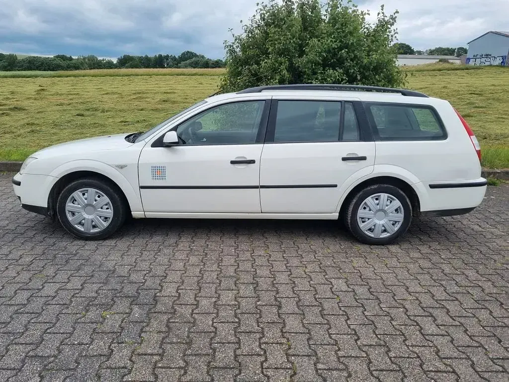 Gebraucht Ford Mondeo 110 PS (80 kW) 2006 Weiß Limousine