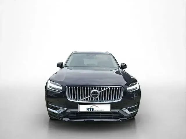 Używany Volvo XC90 455 KM (334 kW) 2021 Czarny SUV