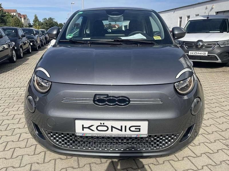 Gebraucht Fiat 500e 86 kW (118 PS) 2023 Grau Kleinwagen