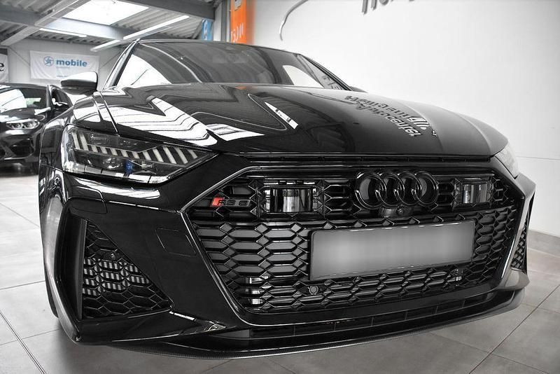 Diverse metallic Gebraucht 2024 Audi RS6 Performance | 143.140 € - Bild 1/4