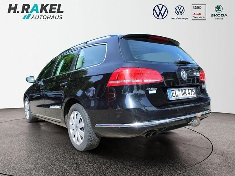 Gebraucht VW Passat Comfortline 140 PS (102 kW) 2012 Schwarz Kombi