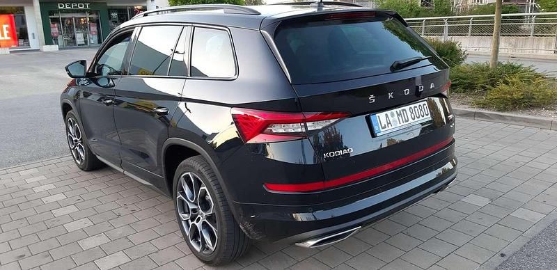 Schwarz Gebraucht 2020 Skoda Kodiaq RS SUV | 29.850 € (Fairer Preis) - Bild 1/4