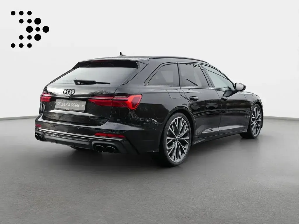 Gebraucht Audi S6 Ambiente 344 PS (253 kW) 2022 Mythosschwarz metallic Kombi