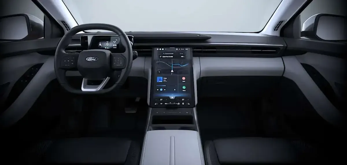 Neu Ford Explorer Extended Range 250 kW (340 PS) 2026 Rot SUV