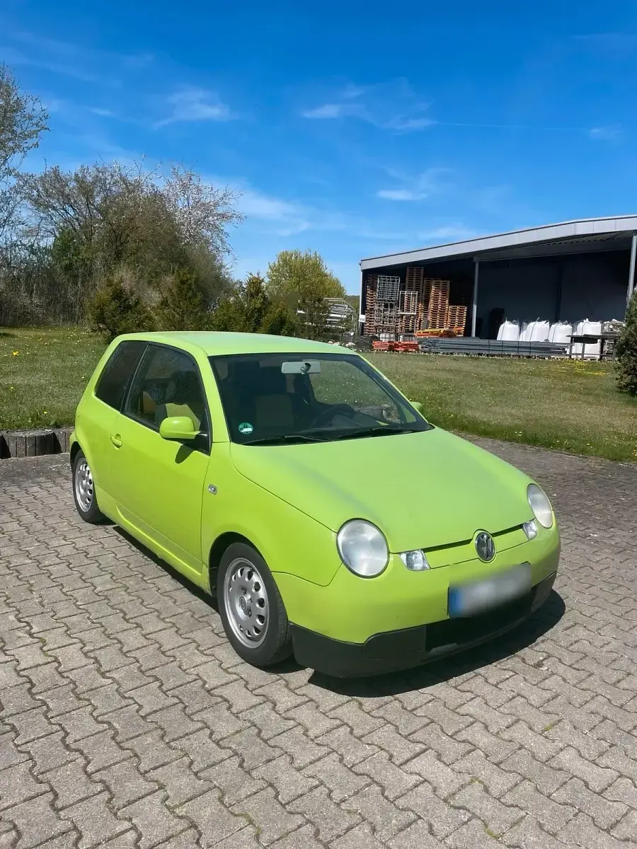 Second-hand VW Lupo 61 CP (44 kW) 2000 Verde Hatchback