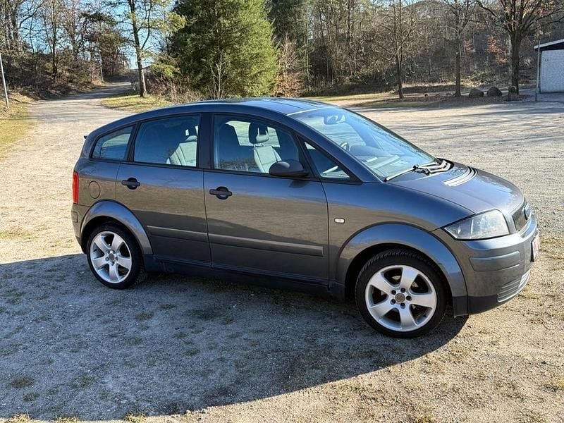 Gebraucht Audi A2 75 PS (55 kW) 2003 Grau Kleinwagen