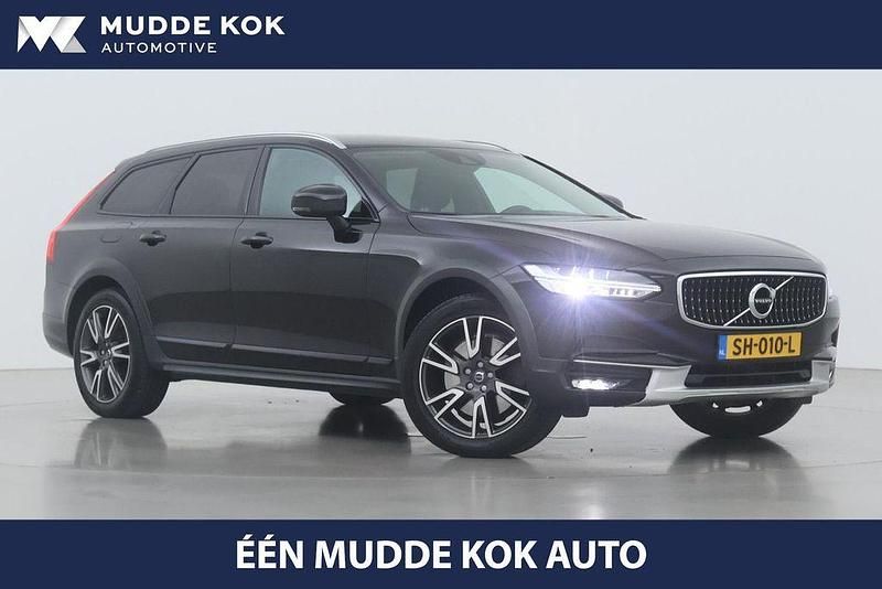 Schwarz Gebraucht 2017 Volvo V90 CC Kombi | 18.641 € (Teuer) - Bild 1/4
