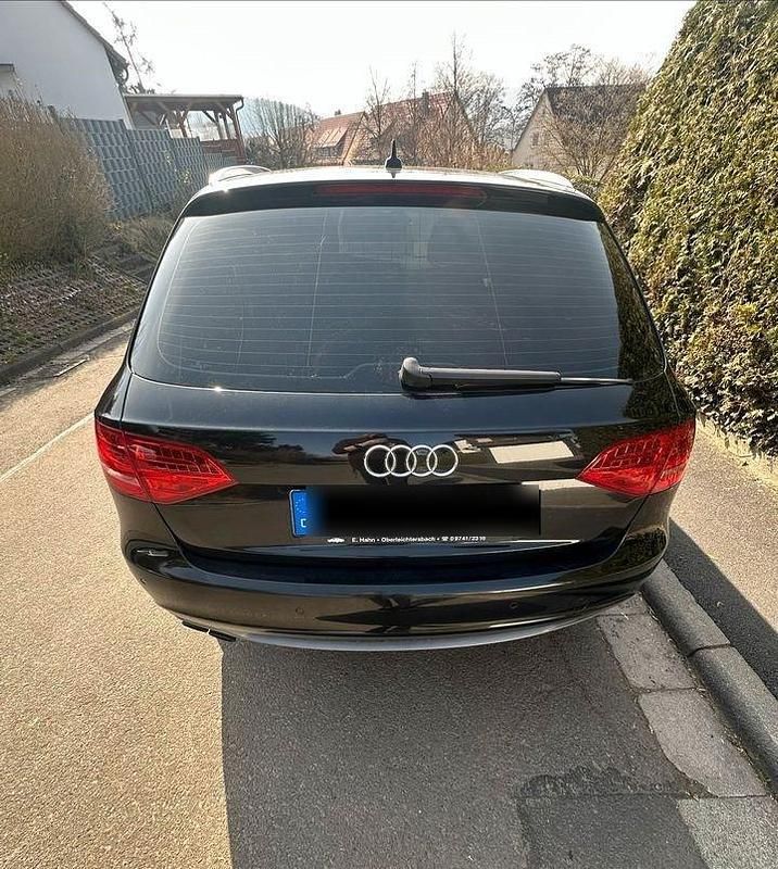 Gebraucht Audi A4 160 PS (117 kW) 2010 Schwarz Kombi